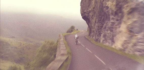 Cycleboredom | Jeremy Roy Begins Descent